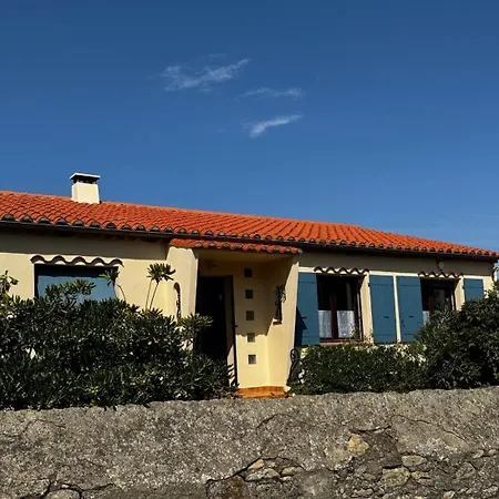 Detente Au Soleil * Sorede
